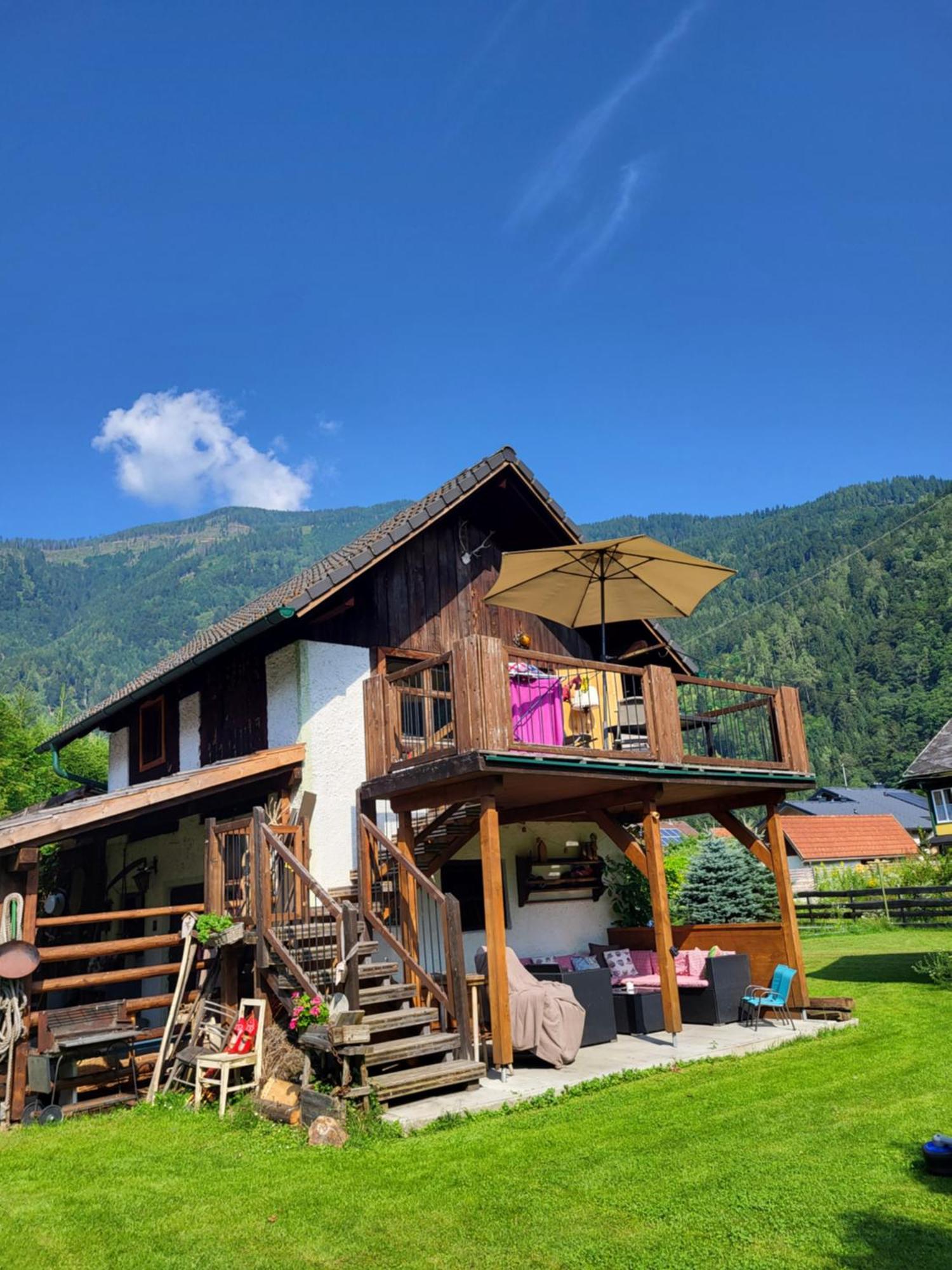Sachserhof Ferienwohnungen In Sachsenburg Luaran gambar