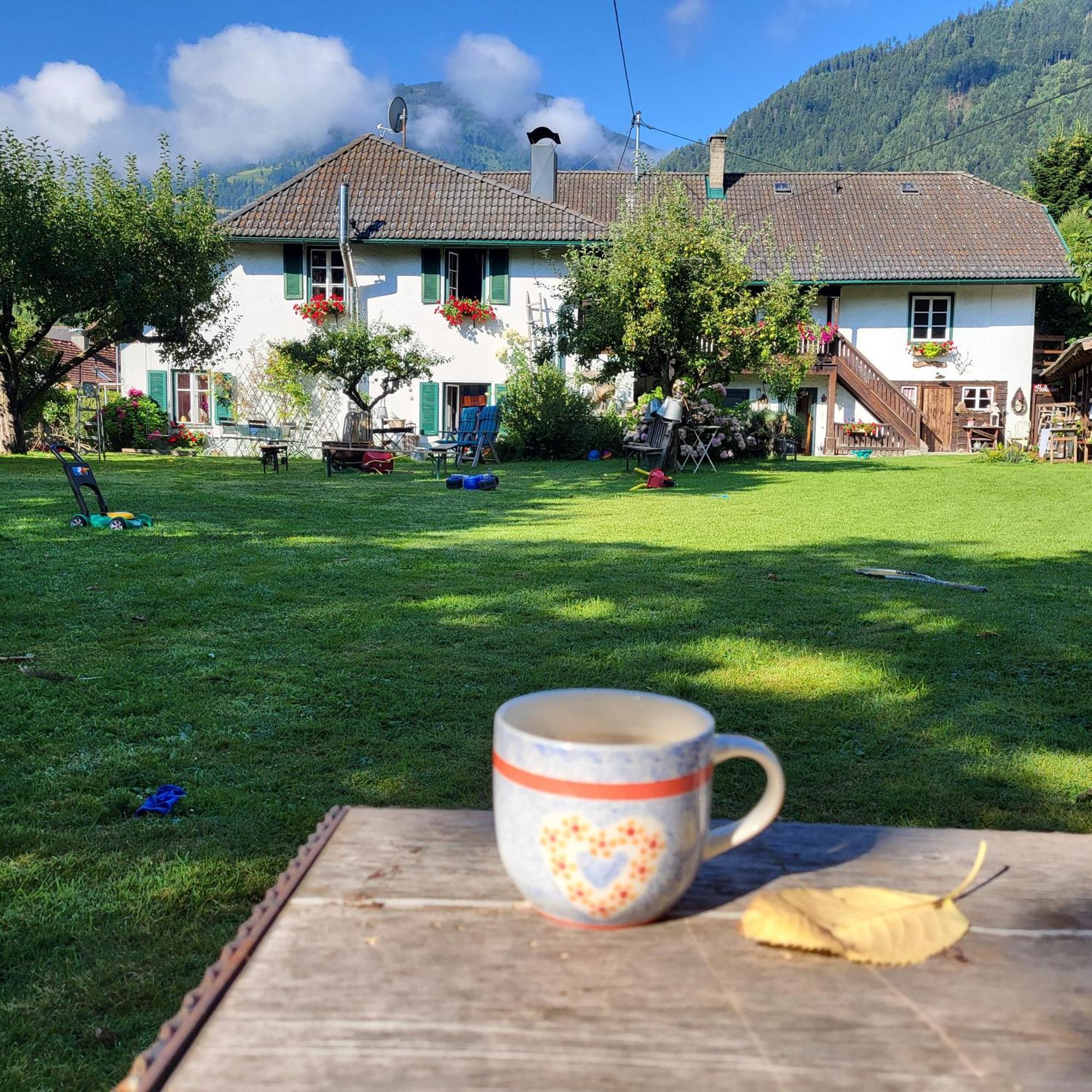 Sachserhof Ferienwohnungen In Sachsenburg Luaran gambar